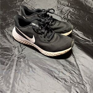 Nike Black and White Athletic Shoes